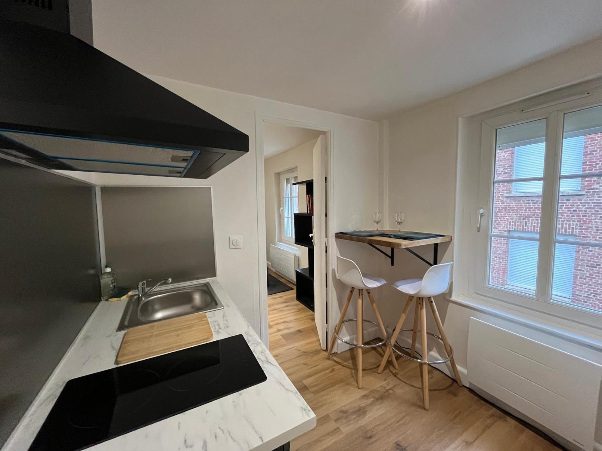 La Ruche Arrageoise - Parking Gratuit - Cozy - Grand Lit - Long Sejour Apartment Arras Exterior foto