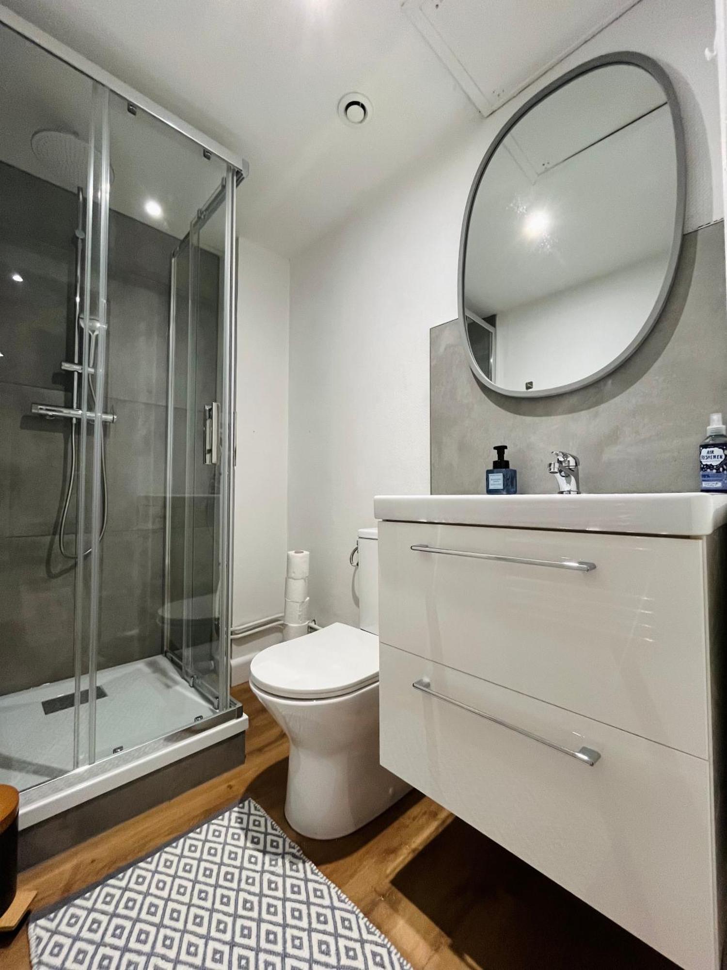 La Ruche Arrageoise - Parking Gratuit - Cozy - Grand Lit - Long Sejour Apartment Arras Exterior foto