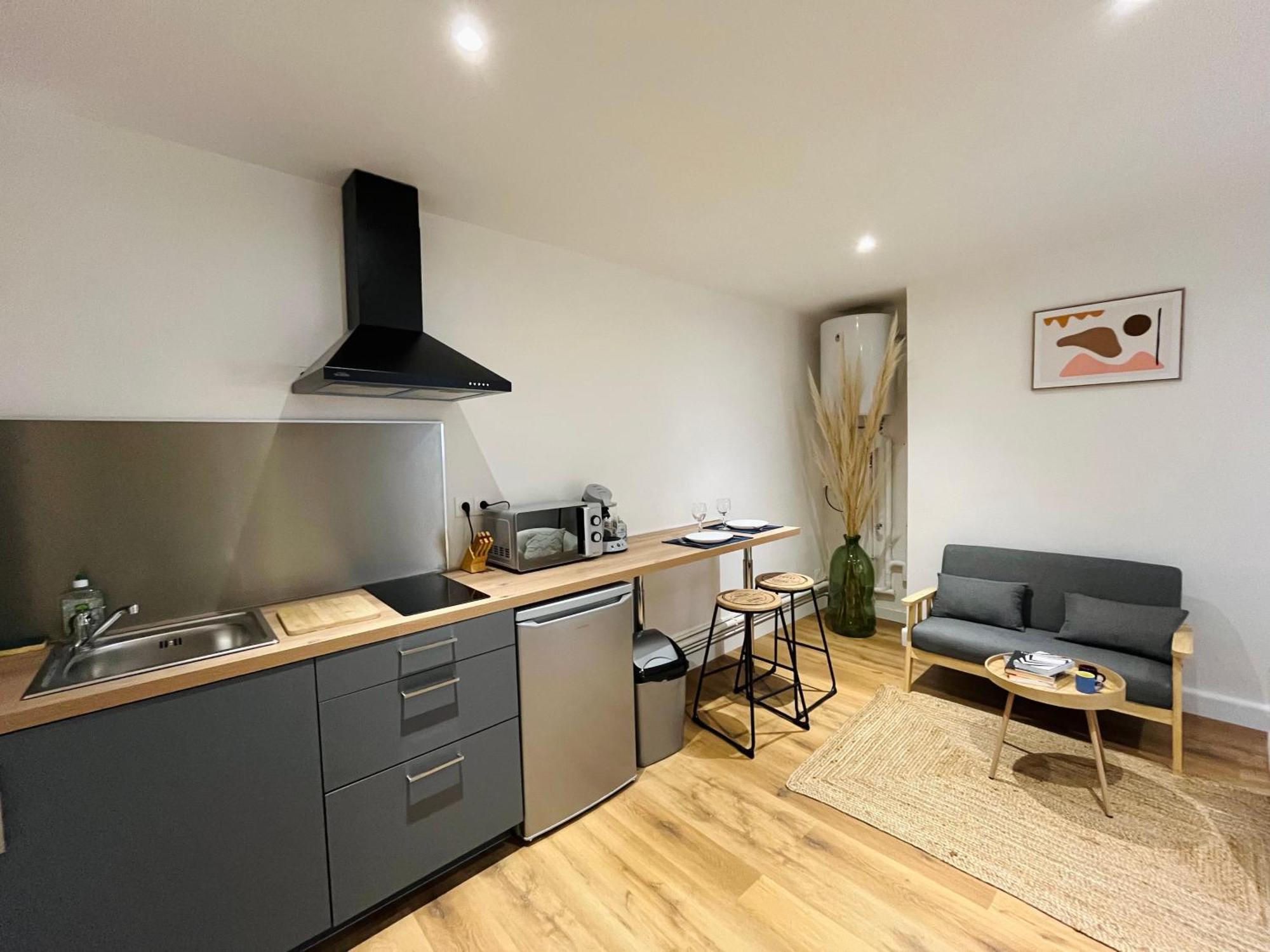 La Ruche Arrageoise - Parking Gratuit - Cozy - Grand Lit - Long Sejour Apartment Arras Exterior foto
